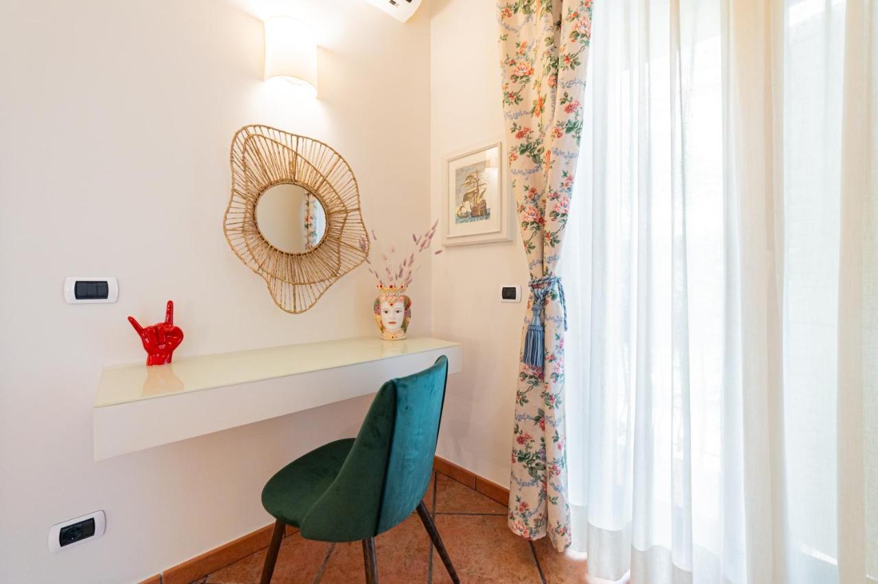 Donna Franca Apartment